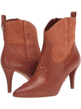 Vince Camuto VC-SAIOVELL Western Bootie